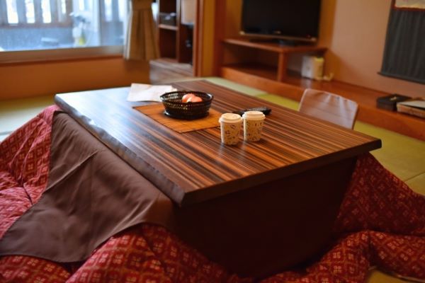 こたつは売れる?処分なら不用品回収より買取サービスがおすすめ| ヒカカク! こたつは売れる?処分なら不用品回収より買取サービスがおすすめ| ヒカカク!